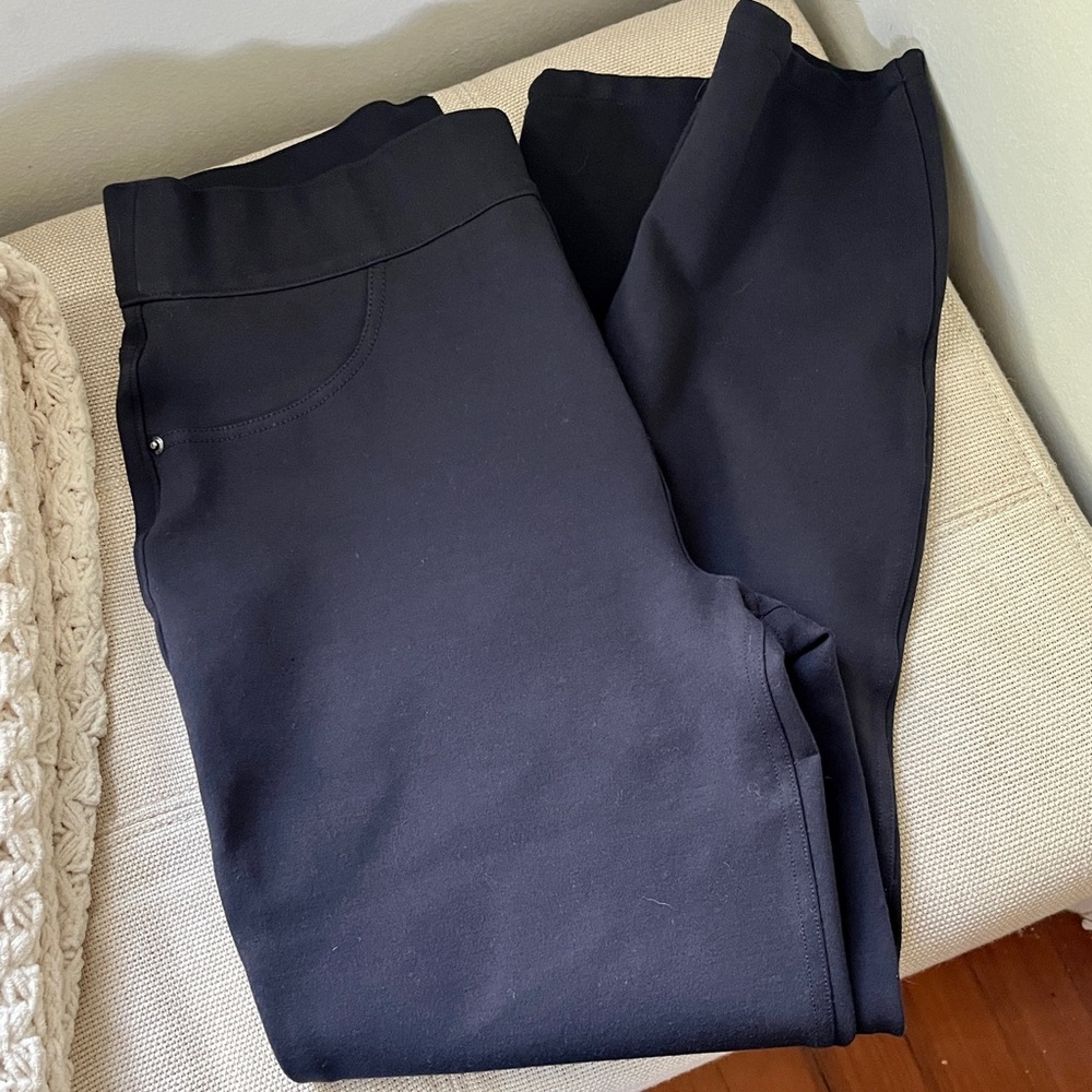 SPANX Best Selling Leggings- Medium